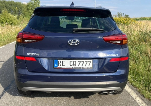 Hyundai Tucson cena 77500 przebieg: 131000, rok produkcji 2018 z Sulejów małe 667
